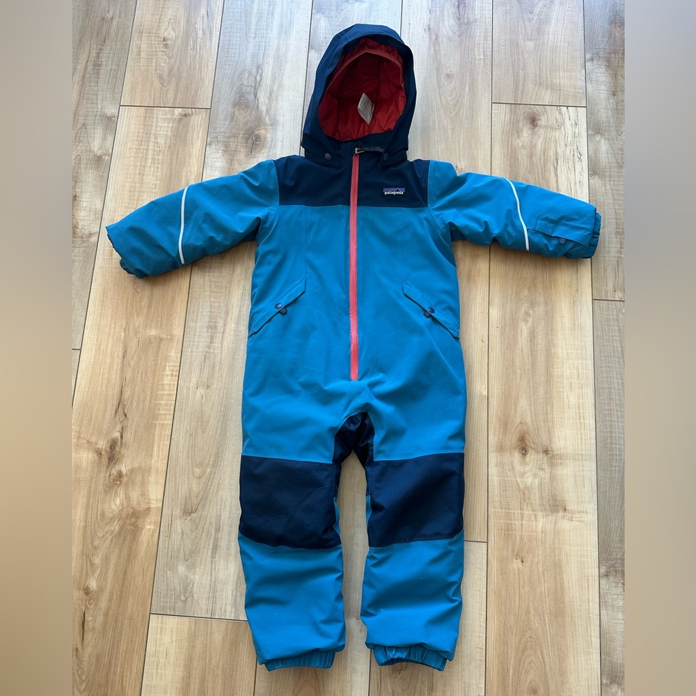 Patagonia snow pile ski suit